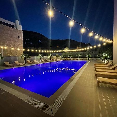 Hotel Qeparo Dış mekan fotoğraf