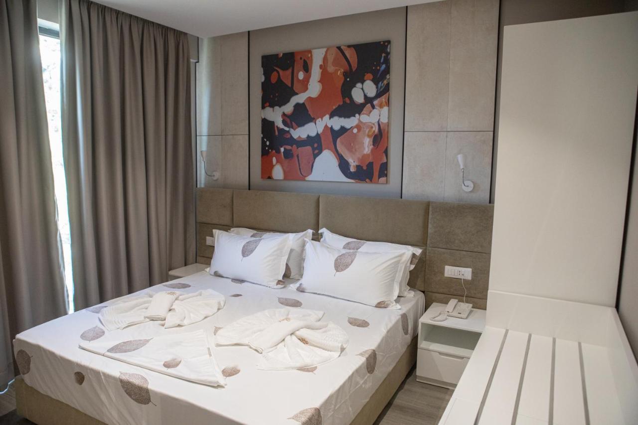 Hotel Qeparo Dış mekan fotoğraf