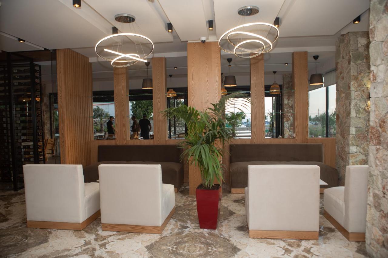 Hotel Qeparo Dış mekan fotoğraf