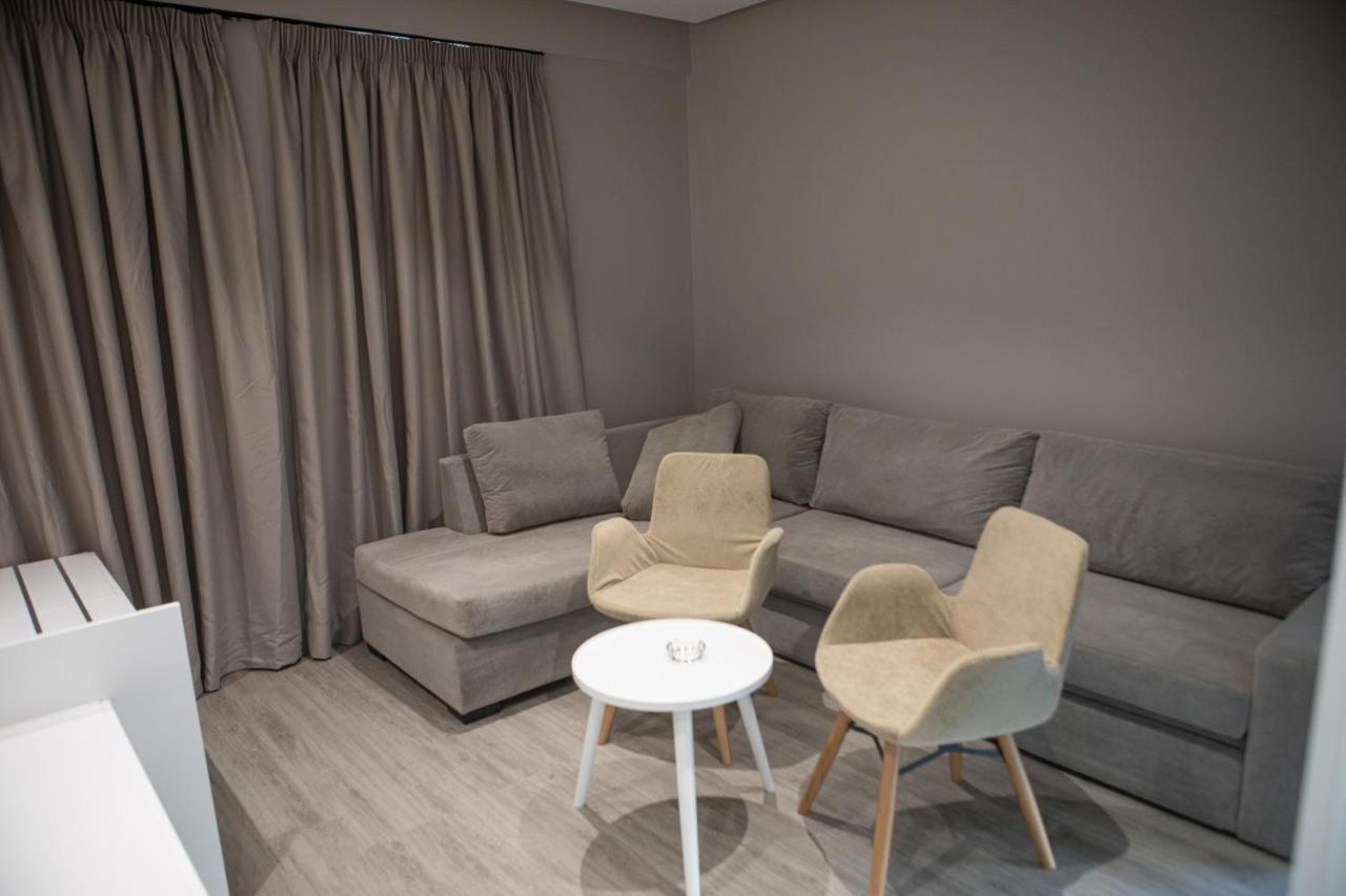 Hotel Qeparo Dış mekan fotoğraf