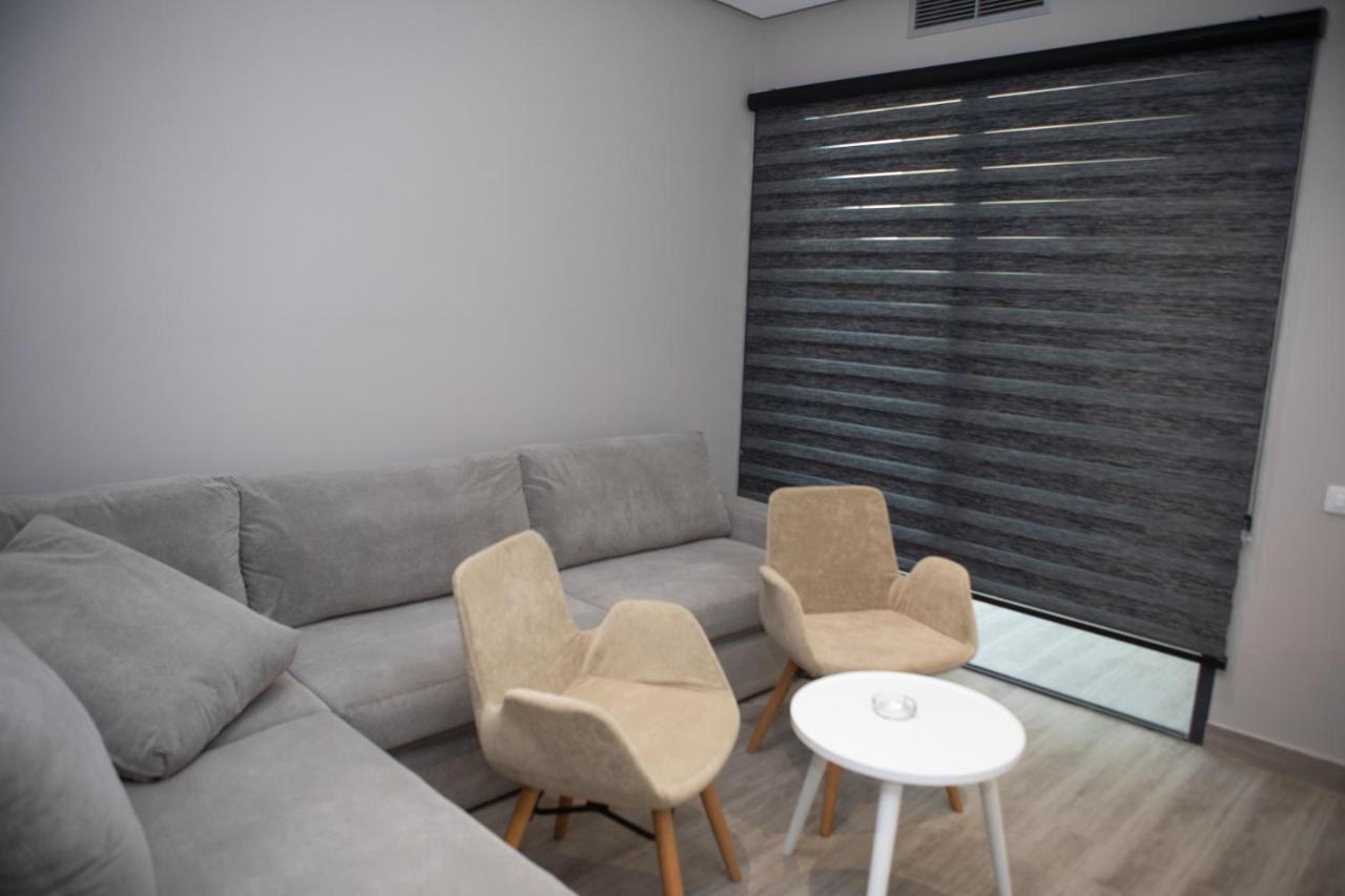Hotel Qeparo Dış mekan fotoğraf