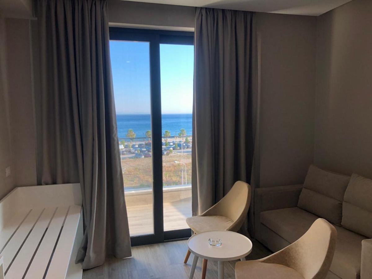 Hotel Qeparo Dış mekan fotoğraf