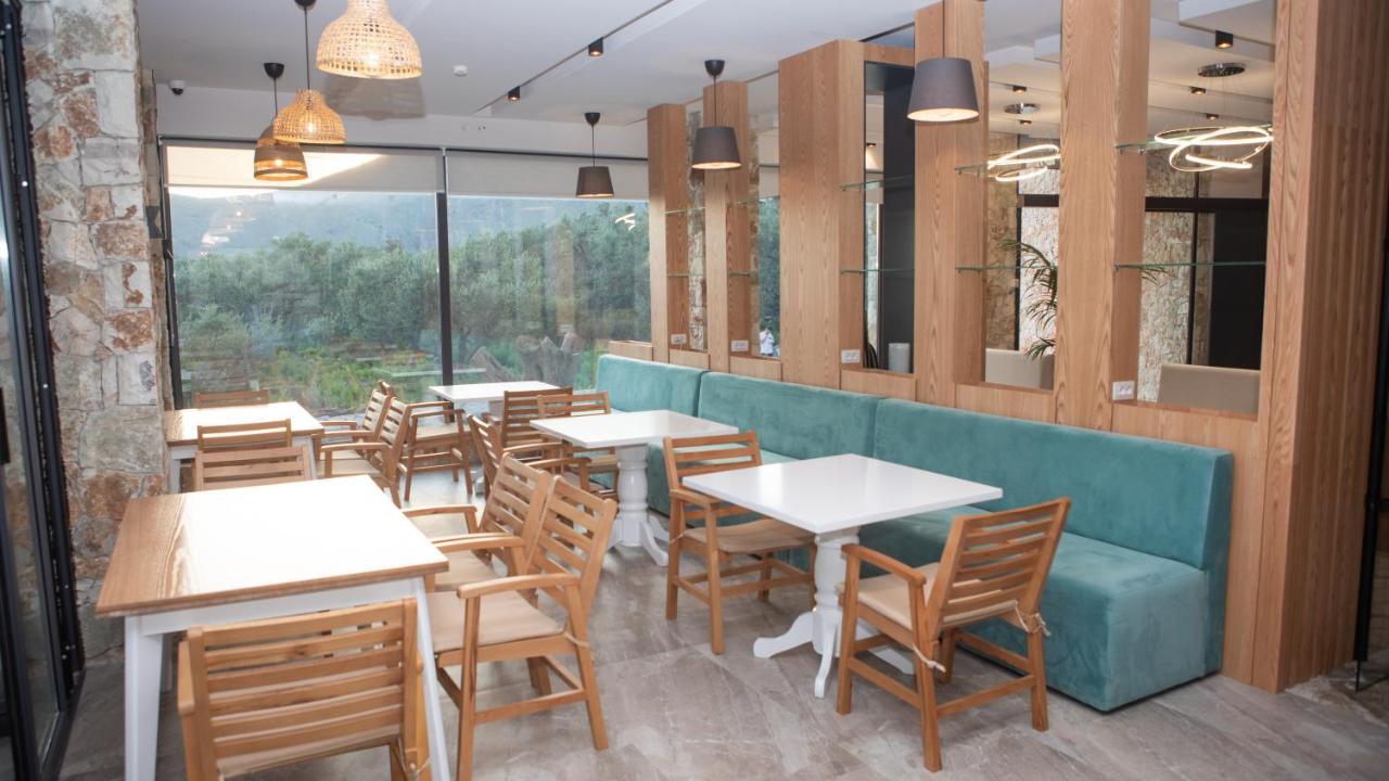 Hotel Qeparo Dış mekan fotoğraf