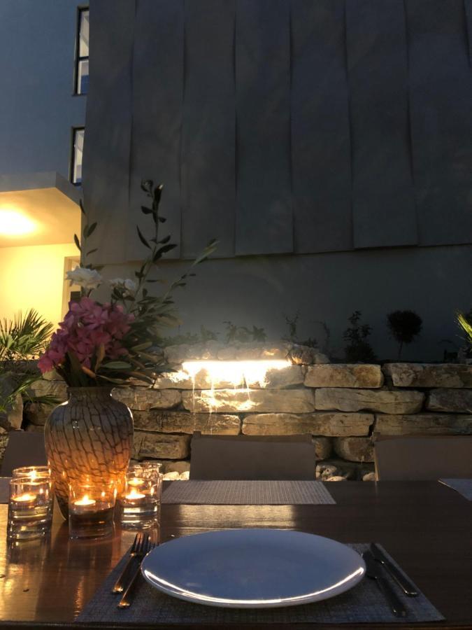 Hotel Qeparo Dış mekan fotoğraf