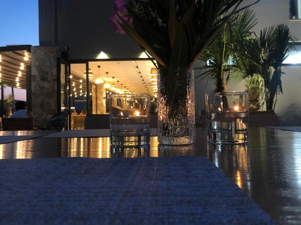 Hotel Qeparo Dış mekan fotoğraf