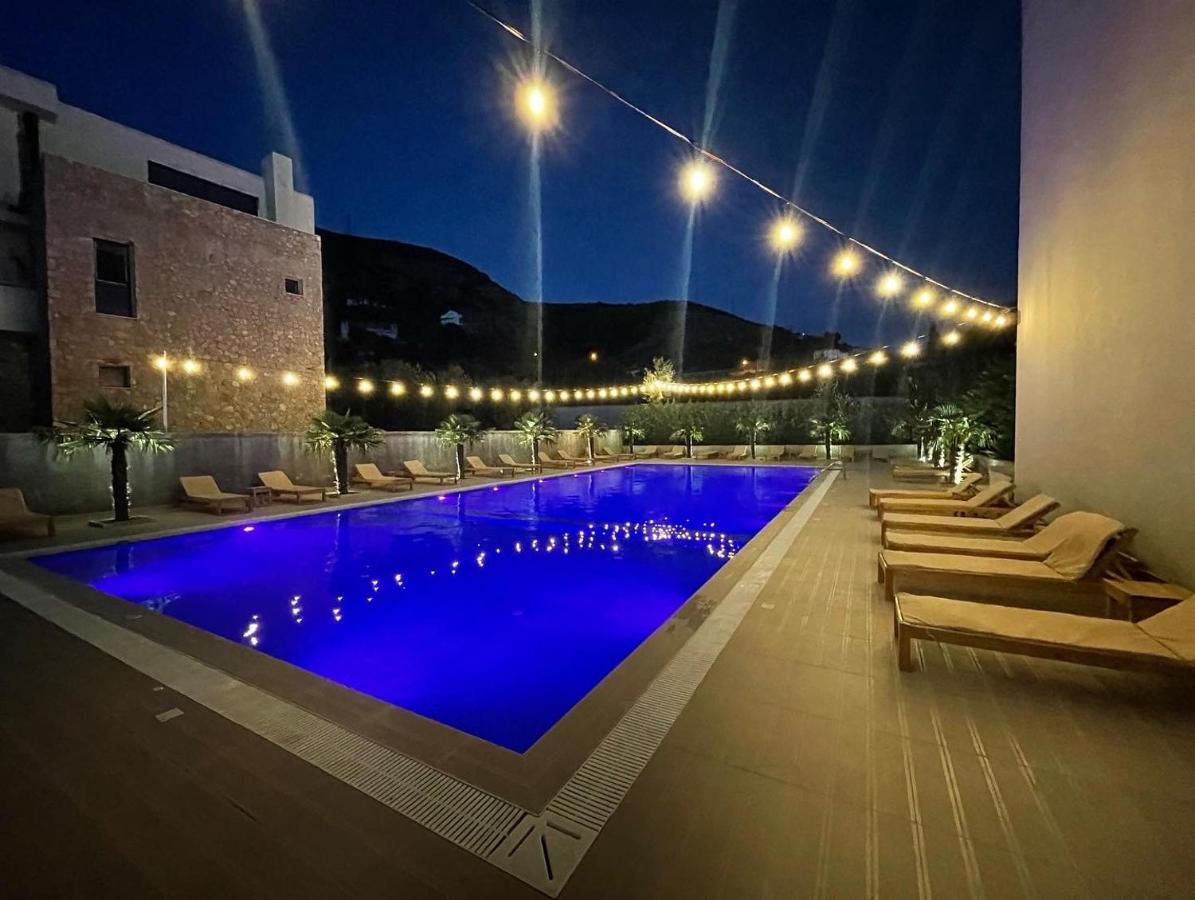 Hotel Qeparo Dış mekan fotoğraf